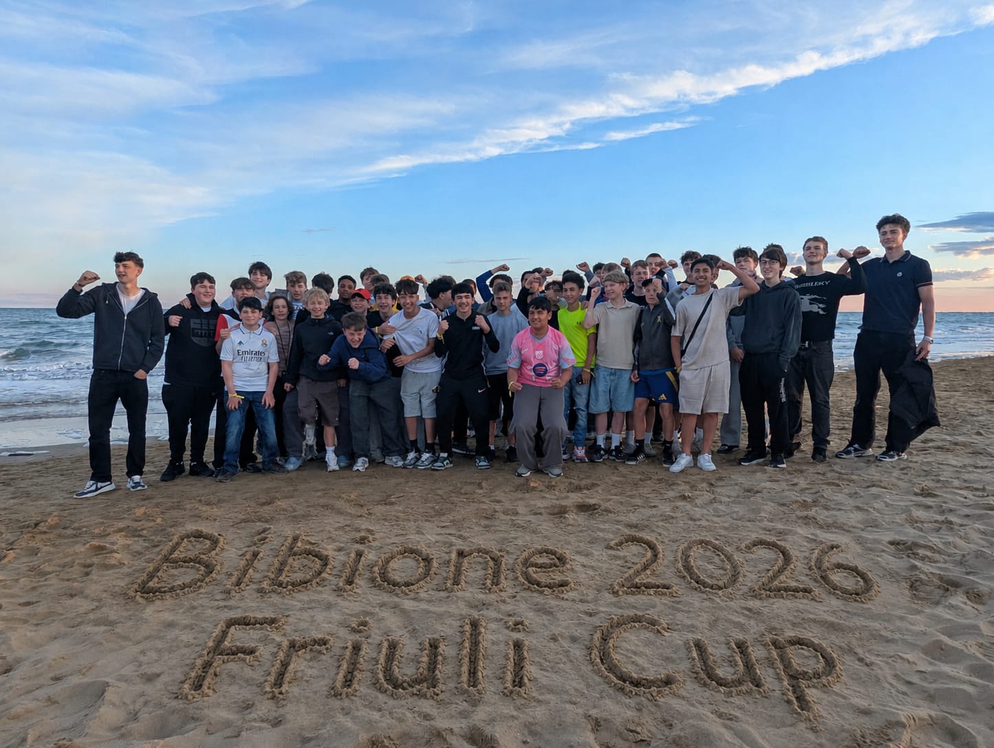 Mehr über den Artikel erfahren Abschlussfahrt B, C1 und C2 zum Friuli Cup in Bibione